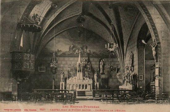 L'église Saint Cyr (ce n'est pas léglise de Castelnau Rivière Basse) c'est une erreur